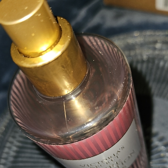 Victoria's Secret Pure Seduction Bliss Mist NEW - Picture 6 of 9